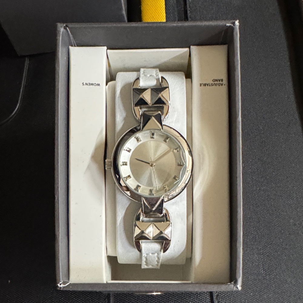 Mossimo Supply Co. Silver and White Women's Watch